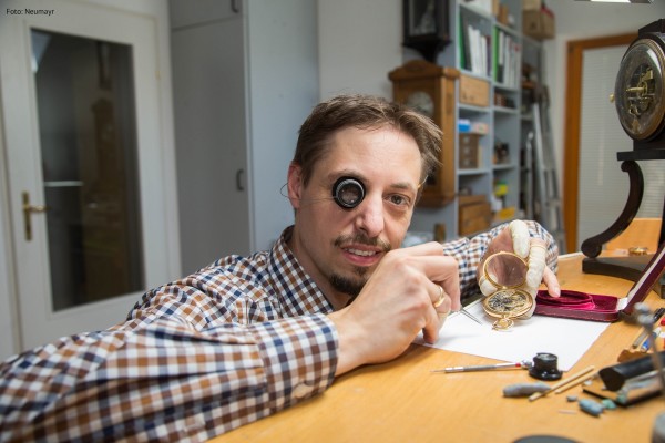 Uhrmacher Sinnhofer Foto: Neumayr/MMV 5.8.2015